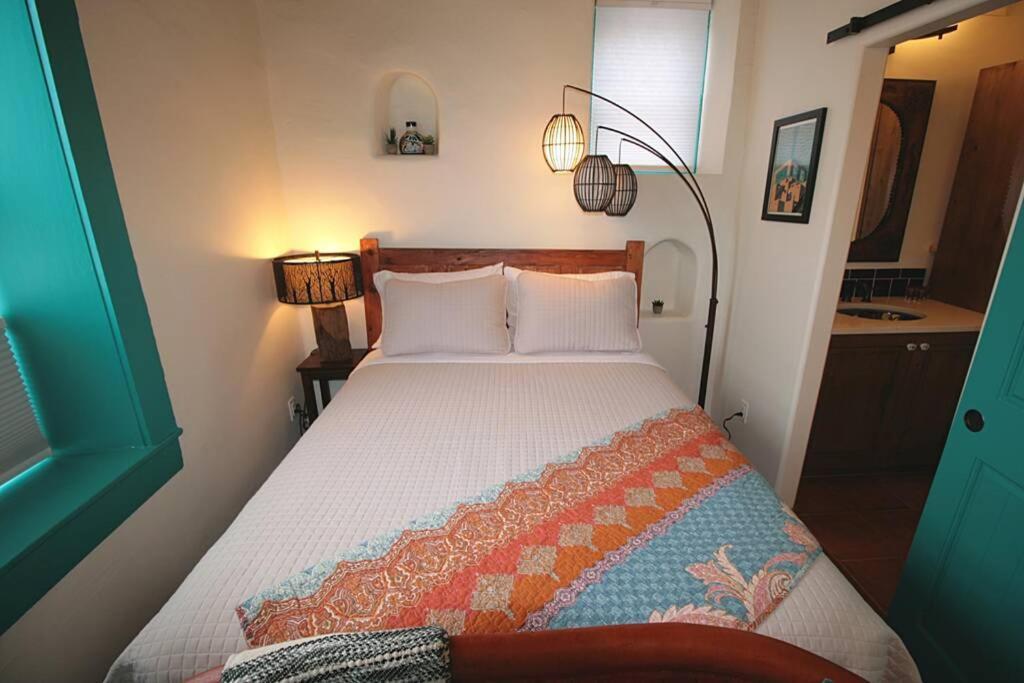Closson Studio - Stylish - Near Plaza - Queen Bed Санта-Фе Екстер'єр фото